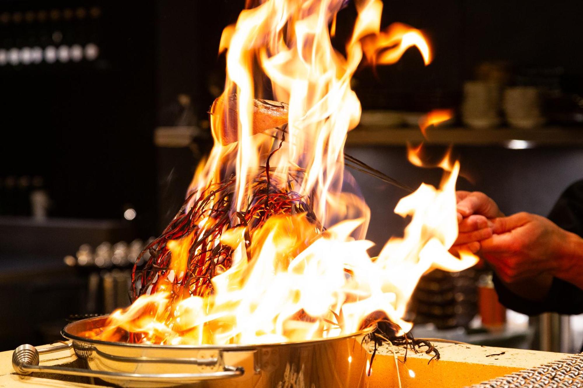 Good Nature Hotel Kyoto Exteriör bild Flaming Dr Pepper